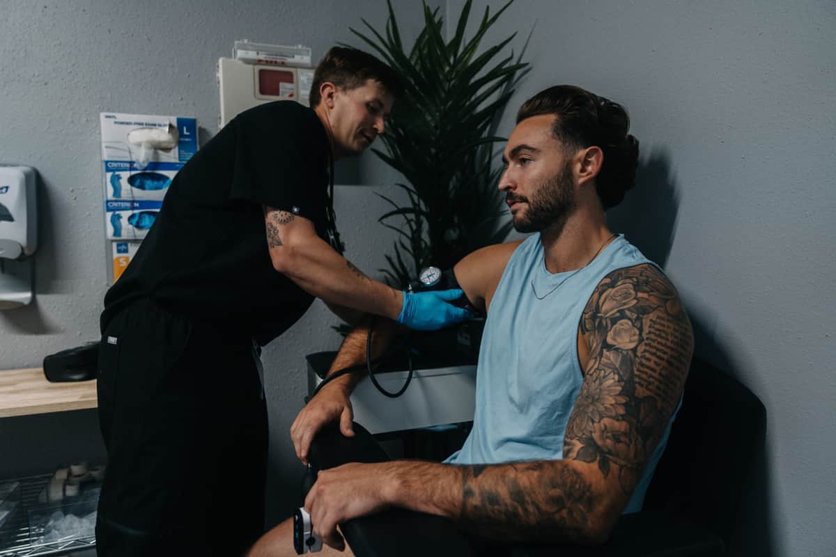 Medical consultation and patient care at Arsenal Health