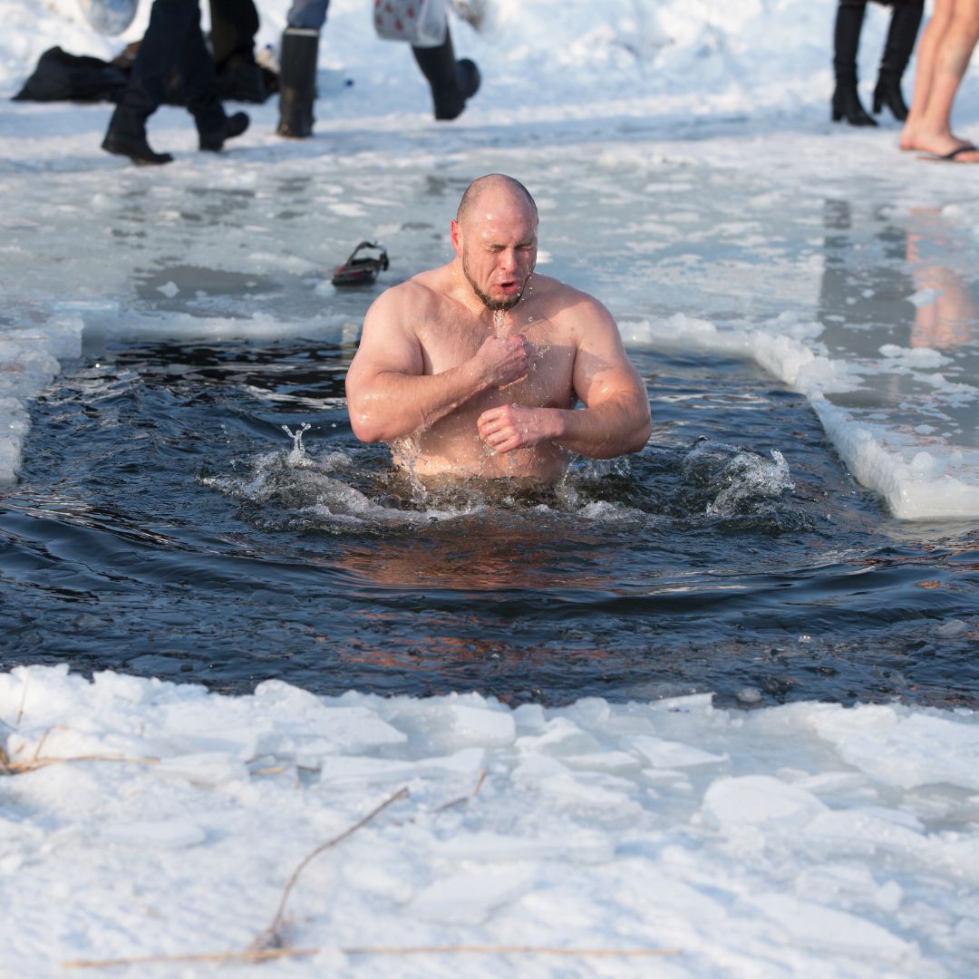 cold plunge benefits - cold water swimming